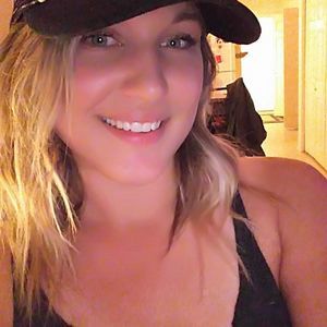 Meet your Posher, Lindsey